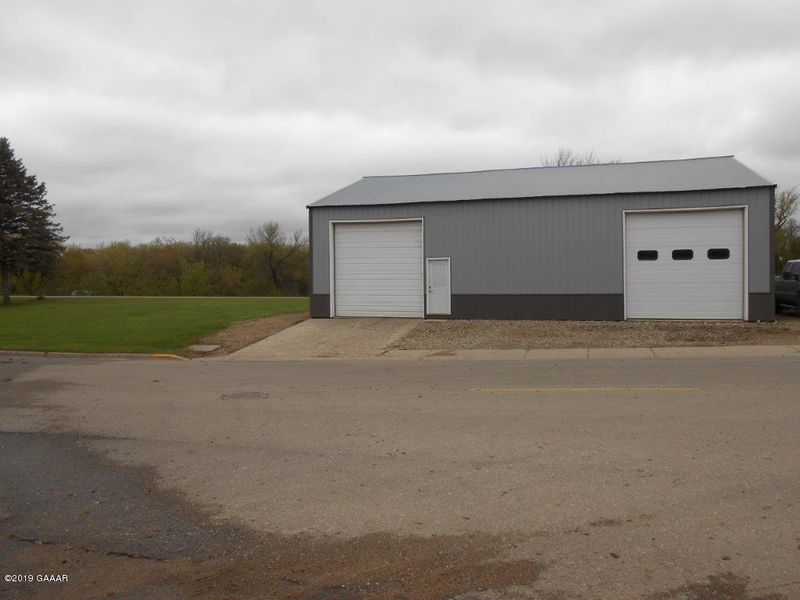 320 E Front St, Brandon, MN 56315