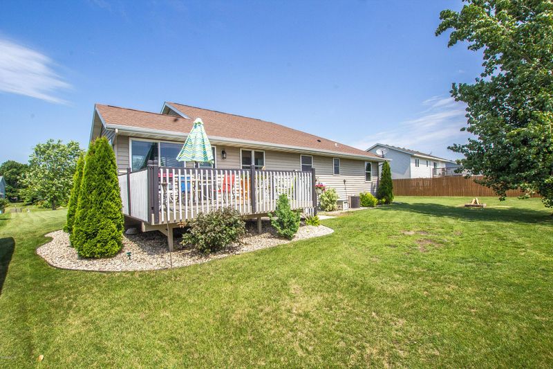 1113 Madisson St, Alexandria, MN 56308