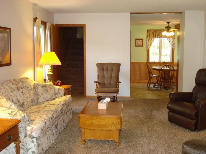 816 NE 2nd St, Glenwood, MN 56334