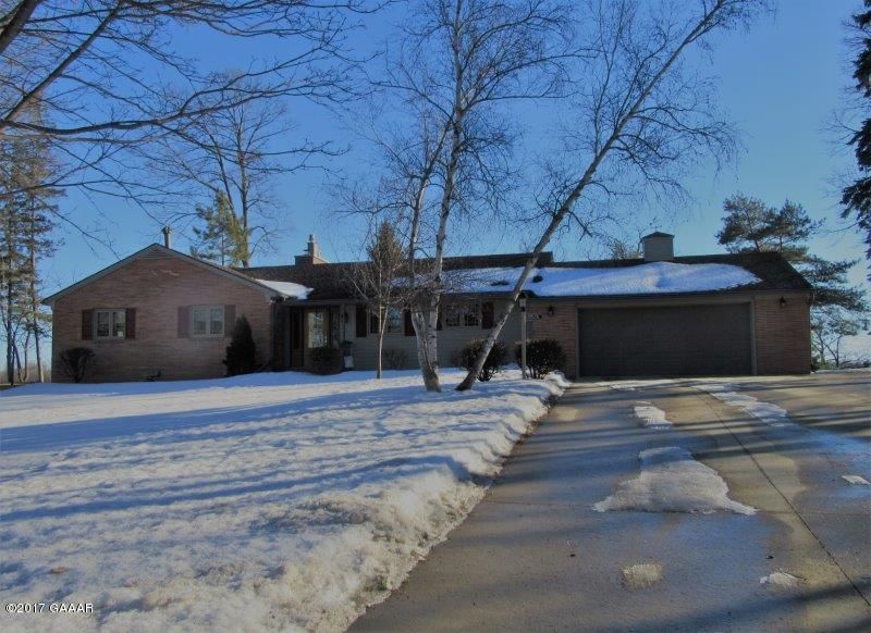 115 Knut St, Alexandria, MN 56308