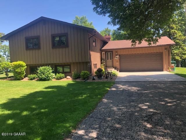 765 W Latoka Dr SW, Alexandria, MN 56308