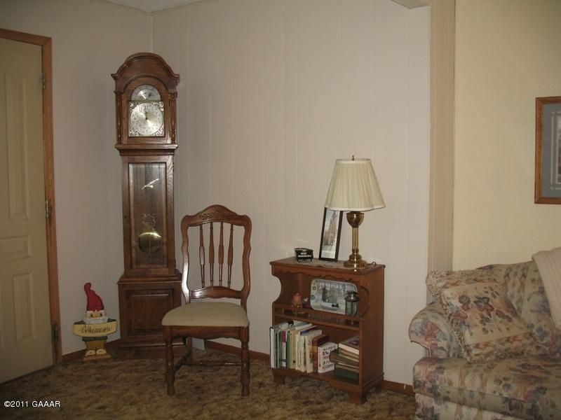 114 Alaska Ave, Hoffman, MN 56339