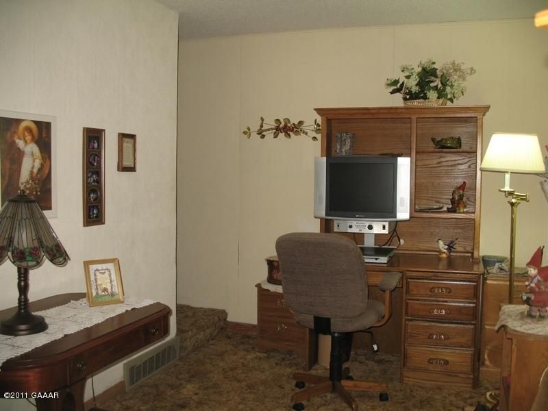 114 Alaska Ave, Hoffman, MN 56339