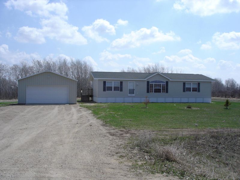 19430 145th Ave, Glenwood, MN 56334