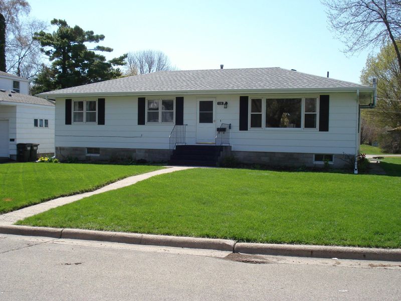 116 3rd Ave SE, Glenwood, MN 56334