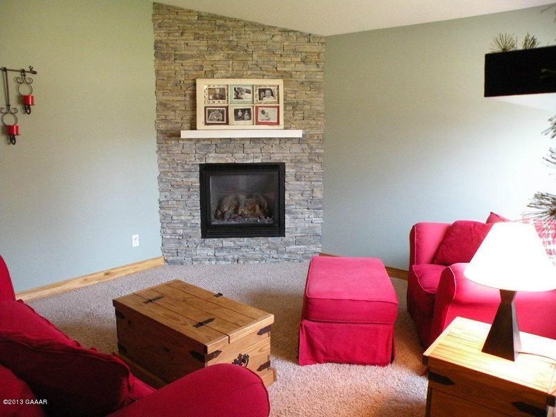 505 Bluffs Rd NW, Alexandria, MN 56308