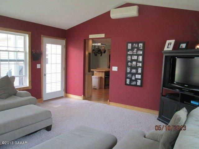 505 Bluffs Rd NW, Alexandria, MN 56308