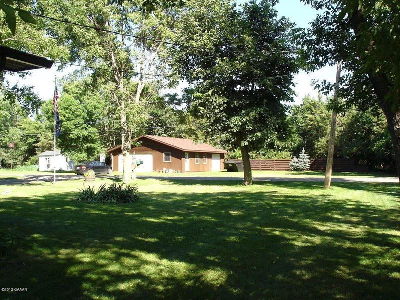 28167 N Shore Dr, Starbuck, MN 56381