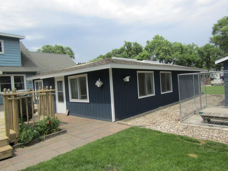 305 9th St S, Benson, MN 56215