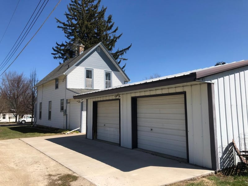 120 Main St W, Elgin, MN 55932