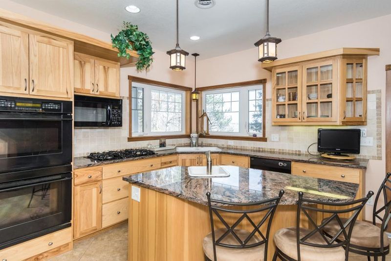 3629 Midway Rd, Hermantown, MN 55810