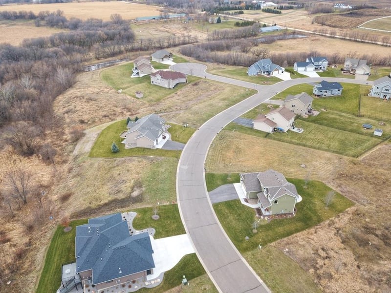 3128 Aaron Dr, Elko New Market, MN 55054