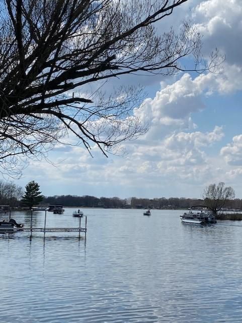 316 Elm Rd NE, East Bethel, MN 55092