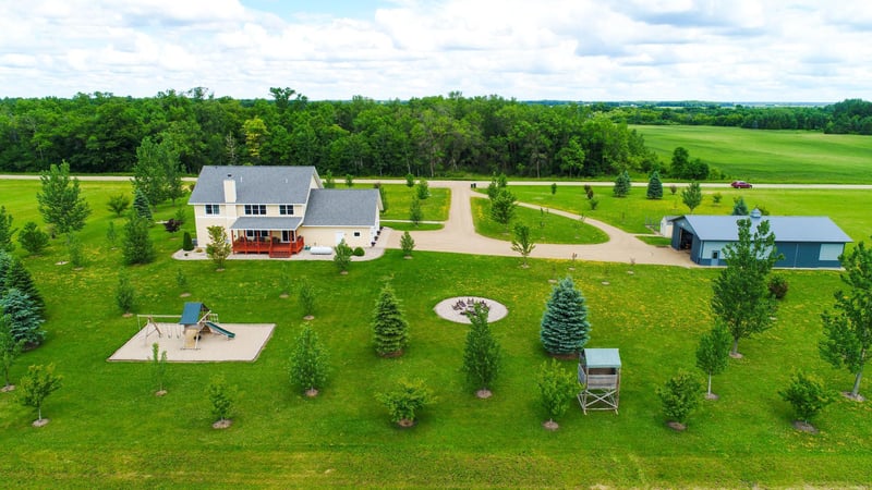8314 Crooked Lake Rd NE, Nelson, MN 56355