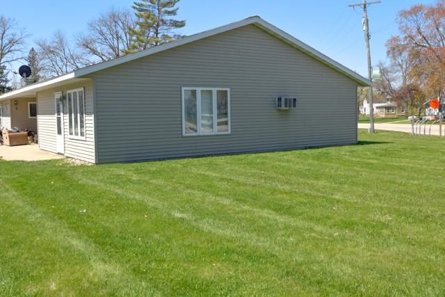 214 Alaska Ave, Hoffman, MN 56339