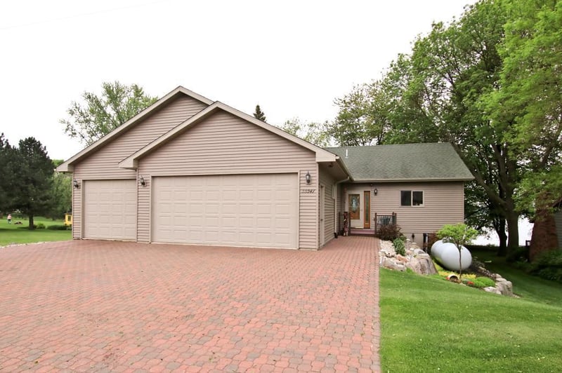 55547 County Road 38, Buffalo Lake, MN 55314