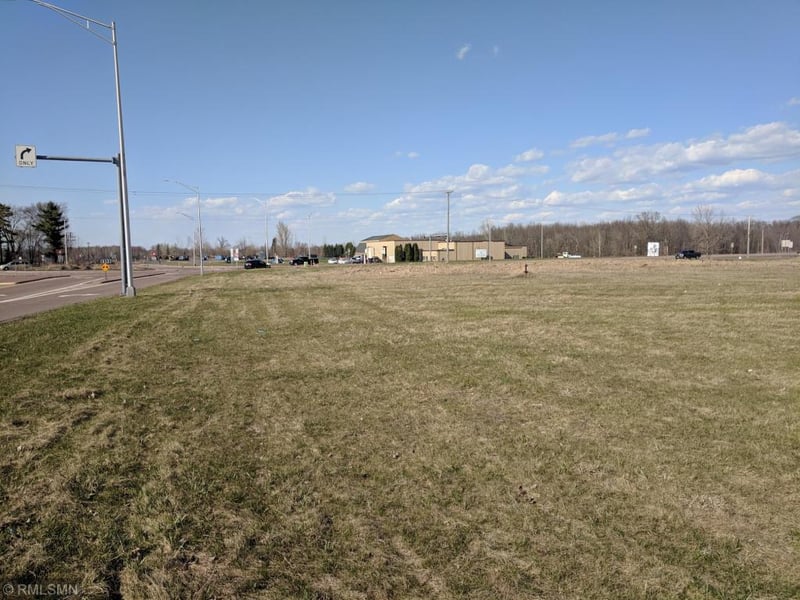 2072 Us Highway 8, Saint Croix Falls, WI 54024
