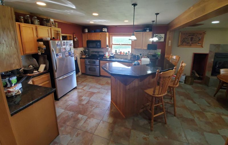 38532 Dakota Rd, Lanesboro, MN 55949
