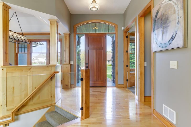 949 Rivage Ln, Burnsville, MN 55306