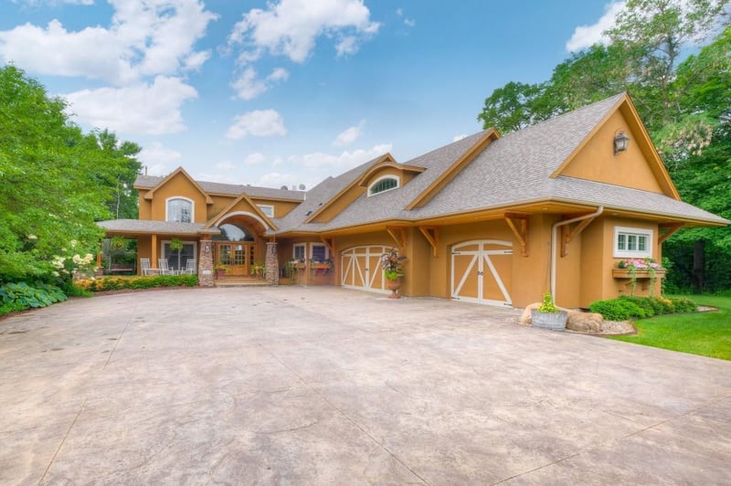 4355 Bayside Rd, Orono, MN 55359