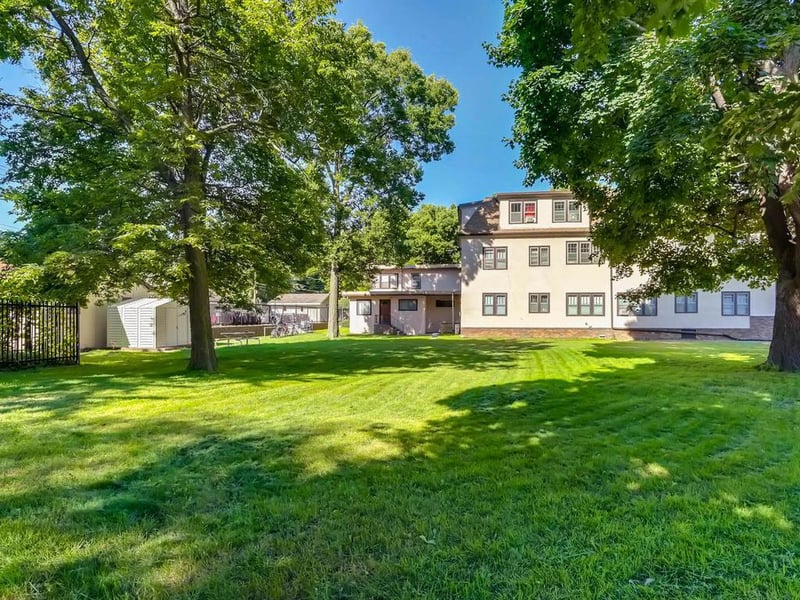 400 Marshall Ave, Saint Paul, MN 55102