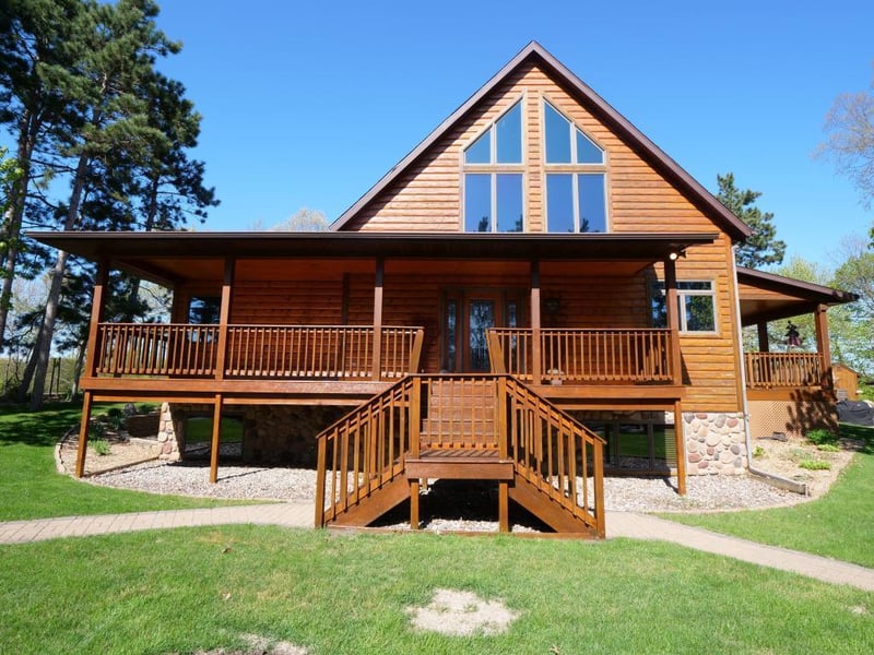 12610 622nd St, Kellogg, MN 55945