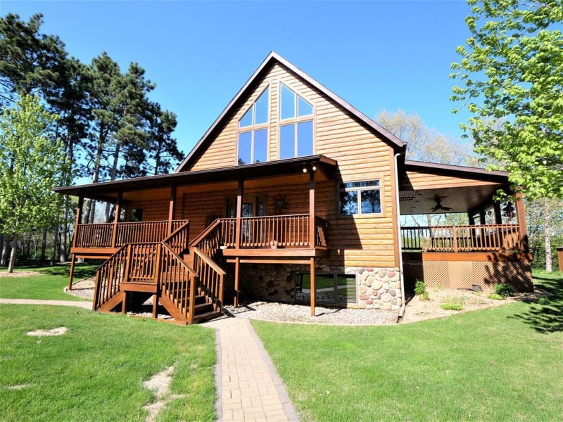 12610 622nd St, Kellogg, MN 55945