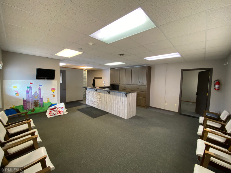 967 Lake St S, Forest Lake, MN 55025
