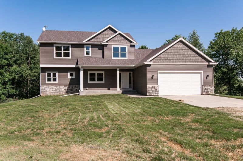14541 Sherwood Trl, Zumbrota, MN 55992