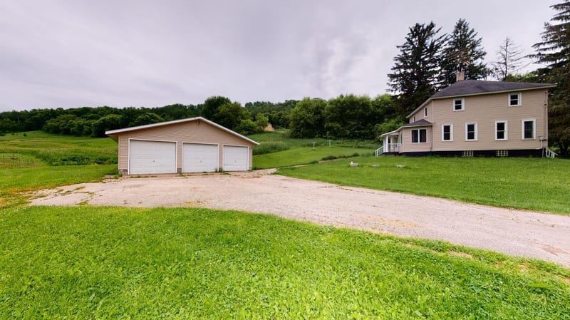 N25690 Stevens Ln, Arcadia, WI 54612