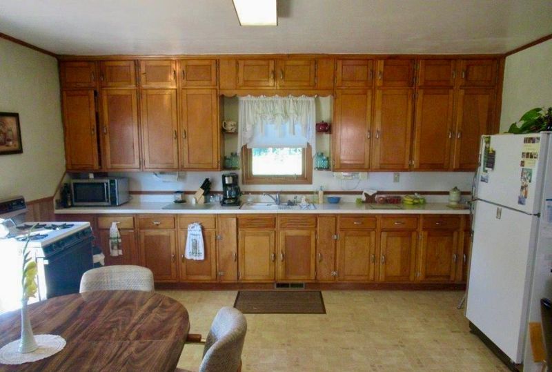 1078 21st St, Steen, MN 56173