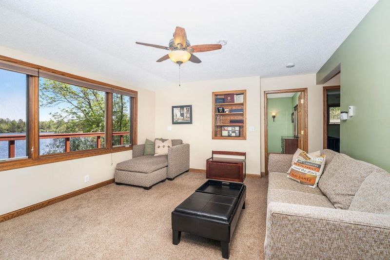 8124 Pomander Walk Rd, Canyon, MN 55717