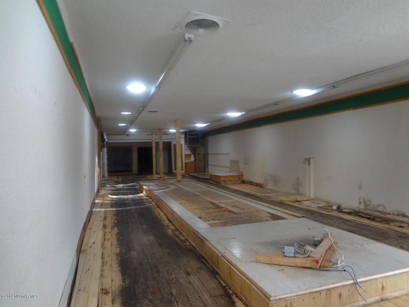 117 3rd St NW, Bemidji, MN 56601