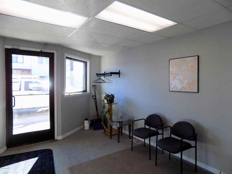 207 Main Ave N, Baudette, MN 56623