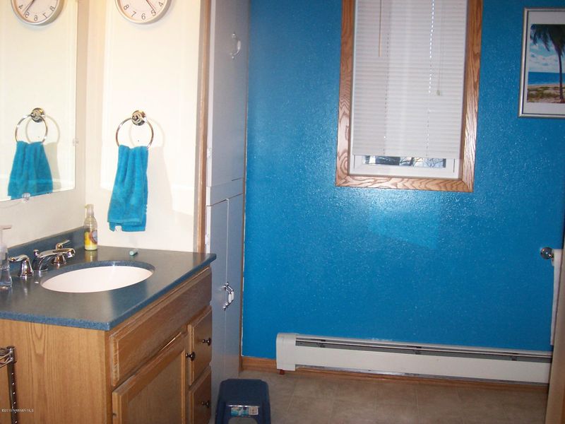421 First St E, Thief River Falls, MN 56701