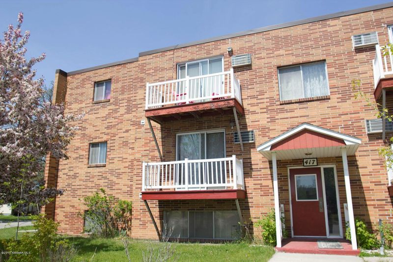 417 Third St W, Thief River Falls, MN 56701