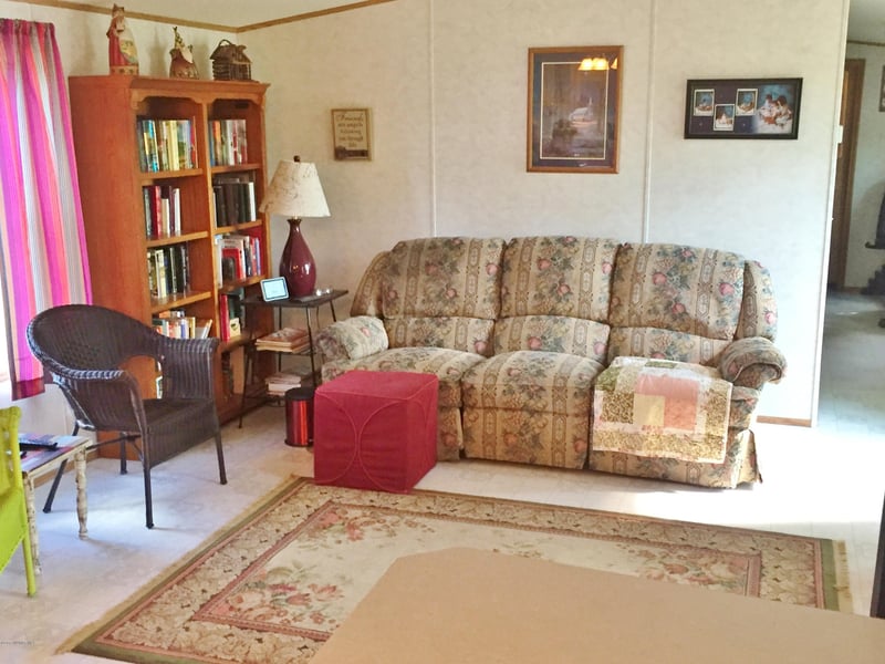 47620 County 27 Rd, Becida, MN 56678