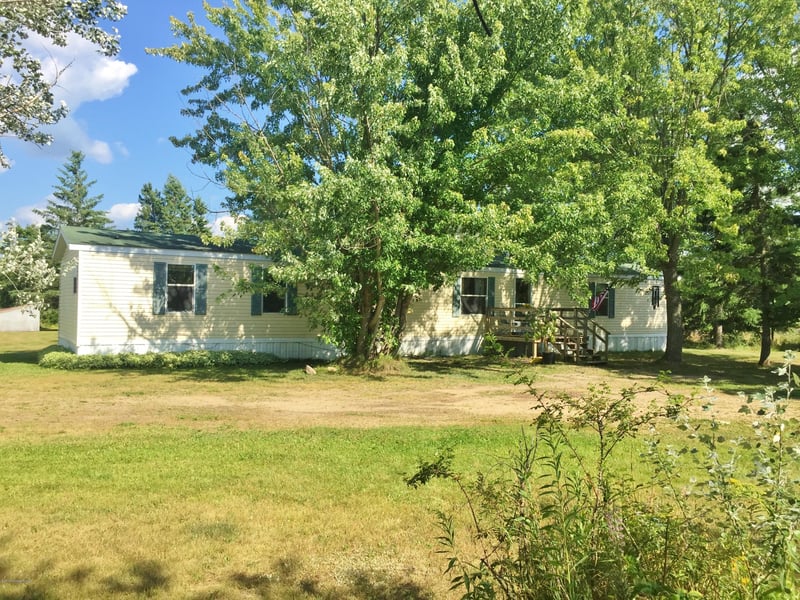 47620 County 27 Rd, Becida, MN 56678