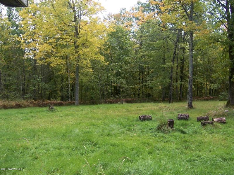 12032 Lamon Rd, Bemidji, MN 56601