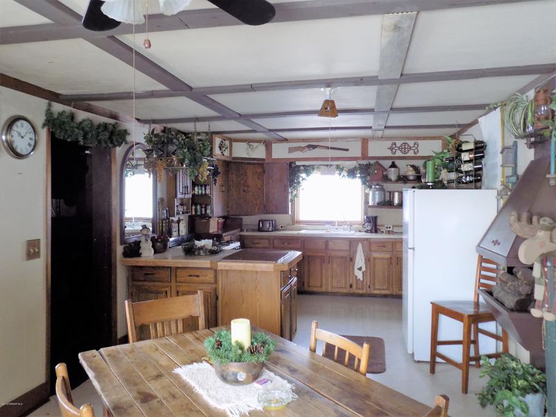 2269 County 1 Rd SW, Baudette, MN 56623
