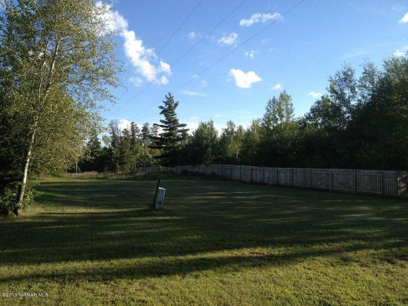 649 Pierce Ct NW, Bemidji, MN 56601