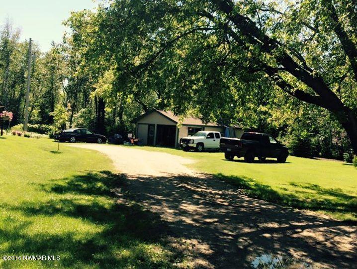 56636 County Road 137 Rd, Warroad, MN 56756