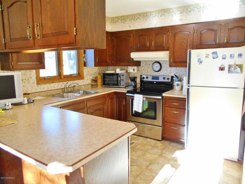 1740 Chippewa Dr NE, Bemidji, MN 56601