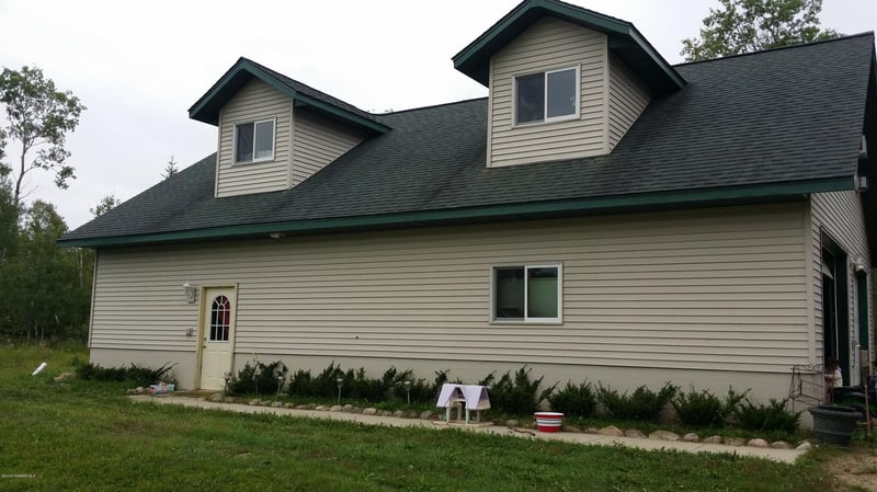 12597 470th St, Becida, MN 56678