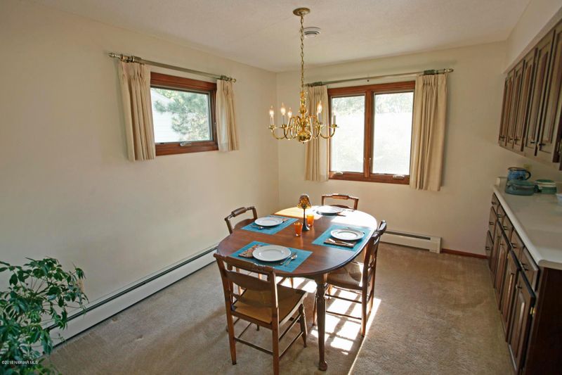 2709 Beltrami Ave NW, Bemidji, MN 56601