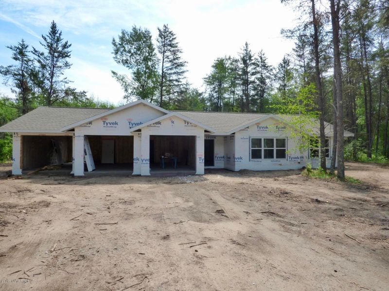 7234 Woodcrest Dr NW, Bemidji, MN 56601