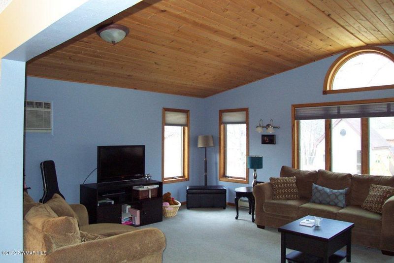 140 Circle Pines Dr NW, Bemidji, MN 56601