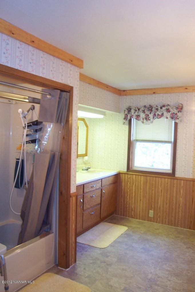 4900 Whitetail Rd NE, Bemidji, MN 56601