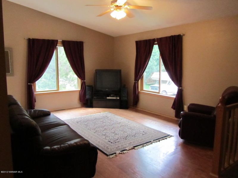 10727 Tavistock Rd NW, Bemidji, MN 56601