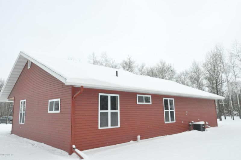 36090 273rd St, Roseau, MN 56751